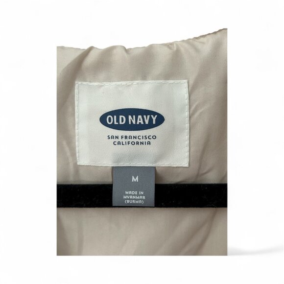 Old Navy Faux Fur Vest in Cream - Size: M - Picture 6 of 6